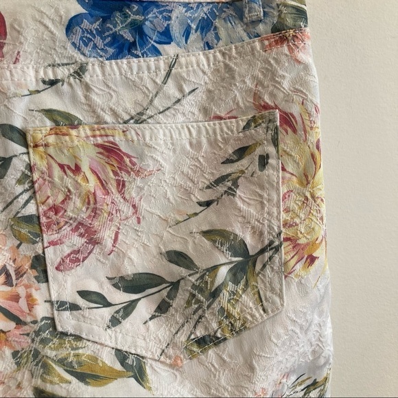 BETTY BARCLAY Sz 38 By Elements Slim Fit Mid Rise Slim Leg Pants Jeans - Picture 11 of 11